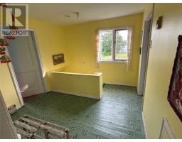 32 Marsh Road thumbnail 22