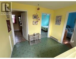 32 Marsh Road thumbnail 23