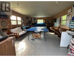 32 Marsh Road thumbnail 29