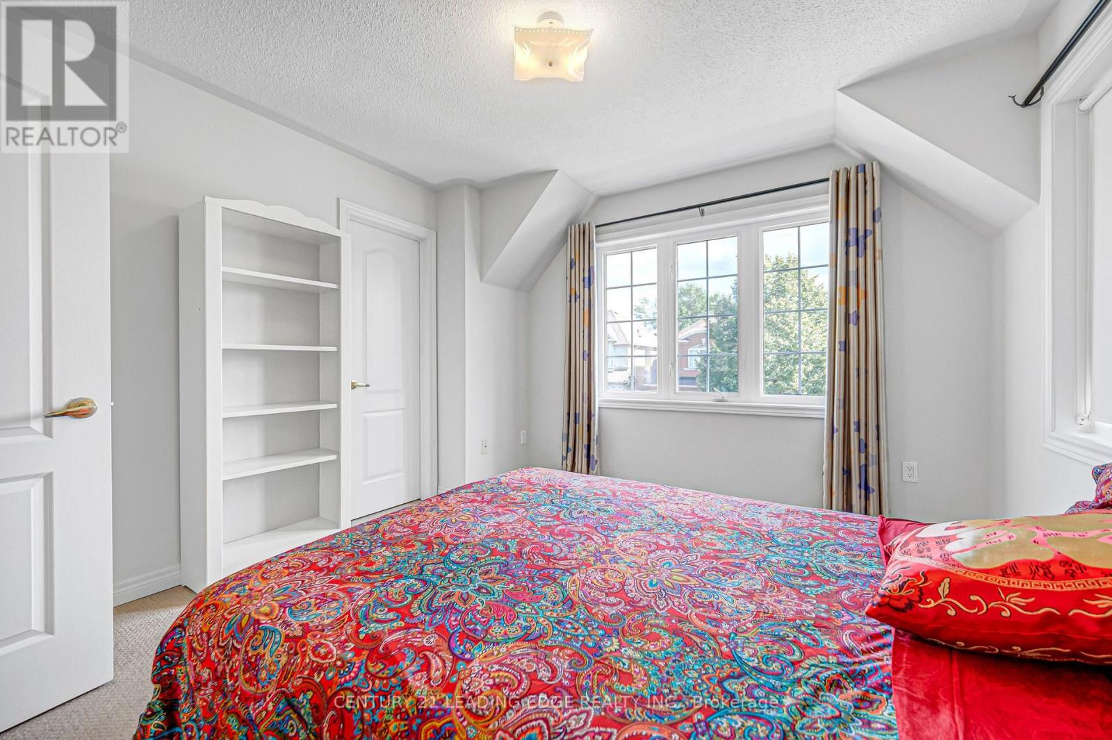 180 COLTRANE DRIVE - Image 37