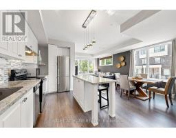 75 - 400 Alex Gardner Circle, Aurora, ON L4G3G5 Photo 8