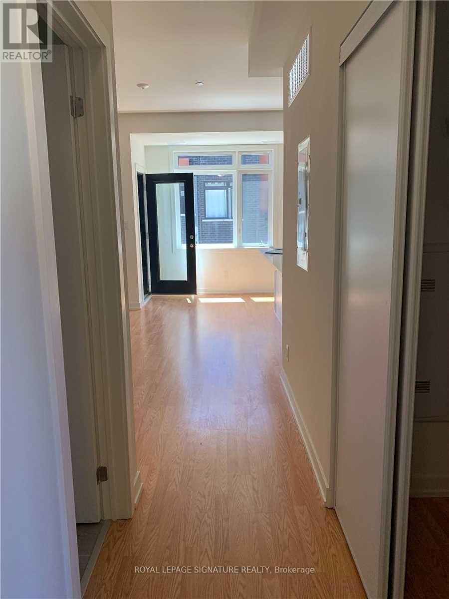 Photo of 63 - 370B RED MAPLE ROAD