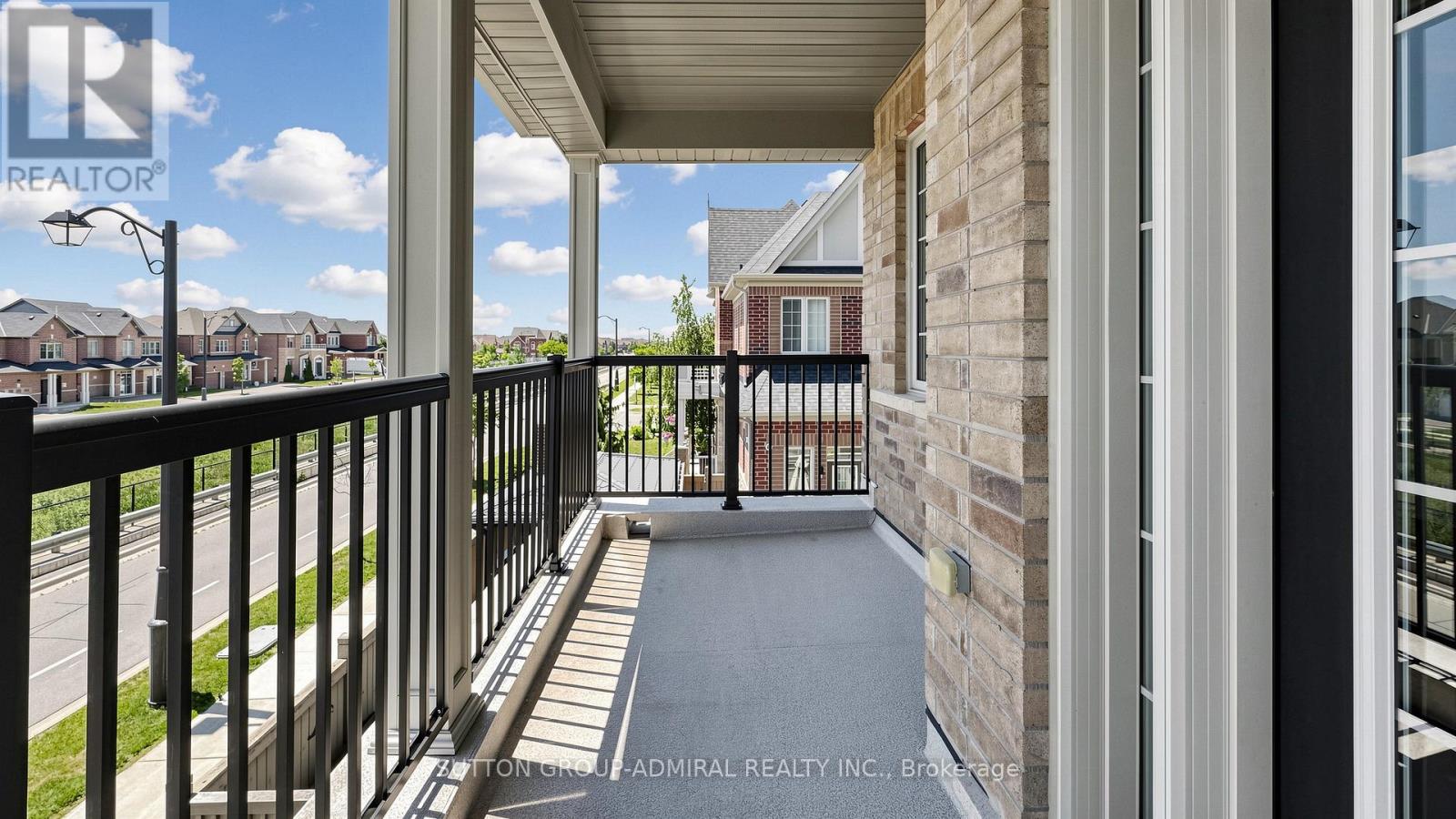 284 EAST'S CORNERS BOULEVARD - Image 33