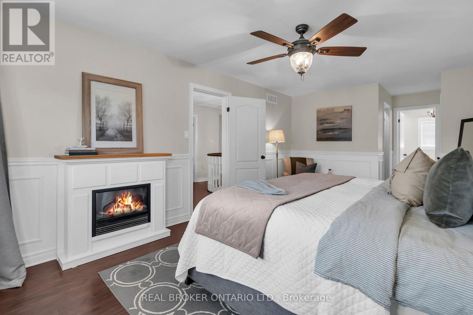 5 AMBERVIEW DRIVE - 21