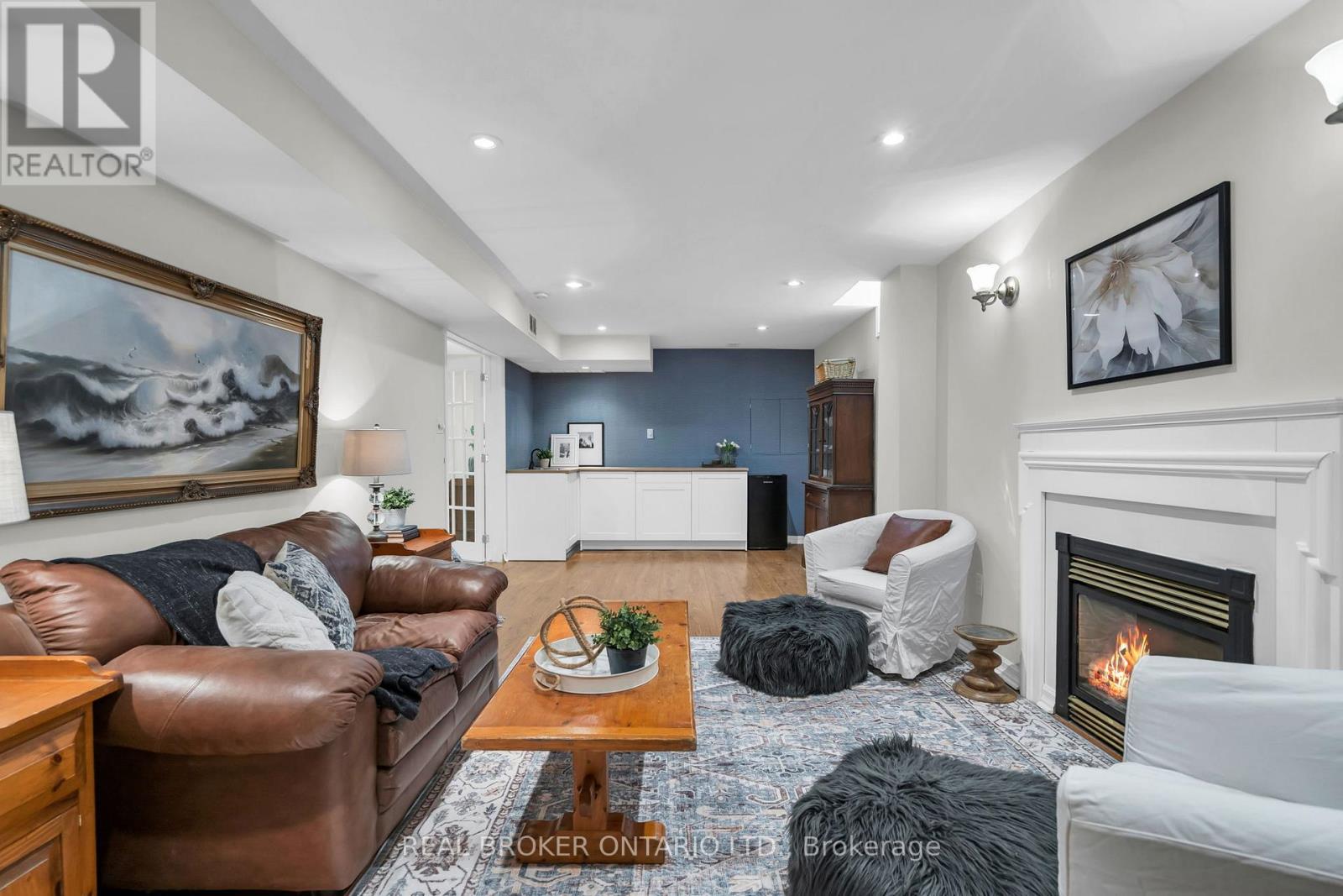 5 AMBERVIEW DRIVE - Image 36