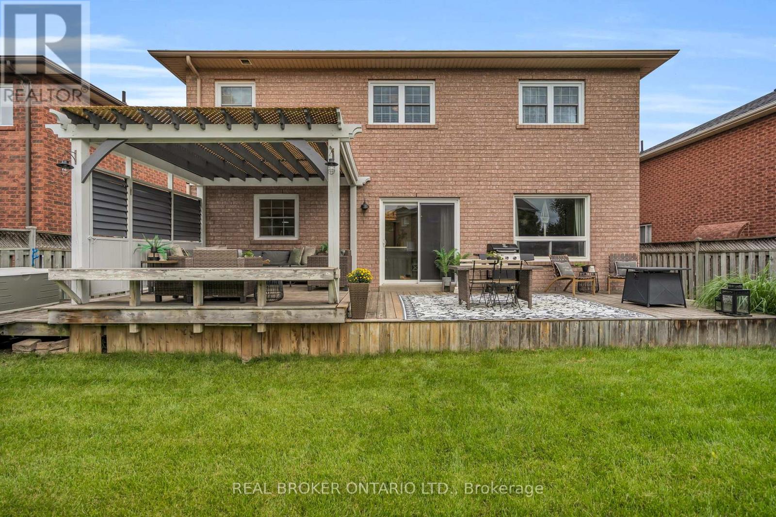 5 AMBERVIEW DRIVE - 41