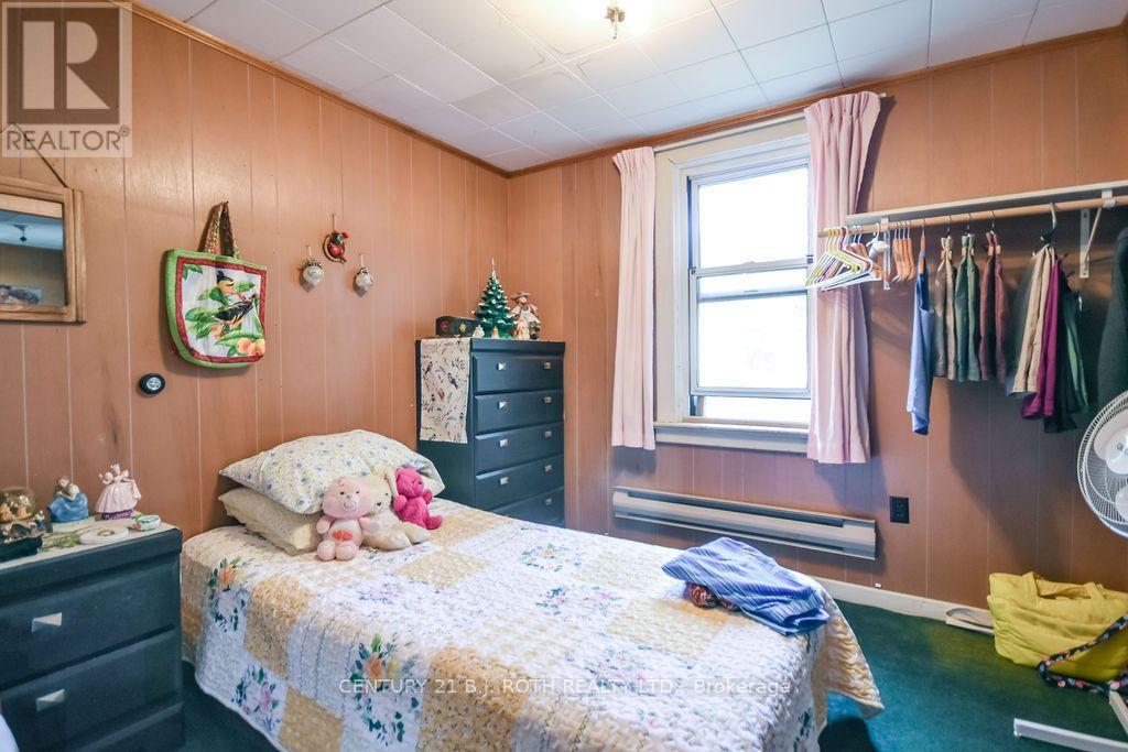 183 CEDAR STREET - 12