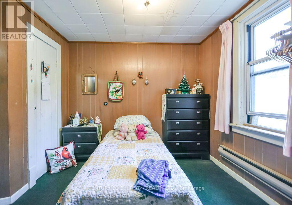 183 CEDAR STREET - 13