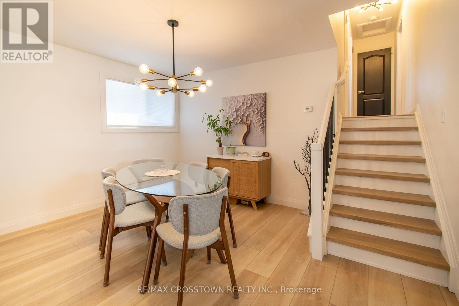 59 LANKIN BOULEVARD - 11