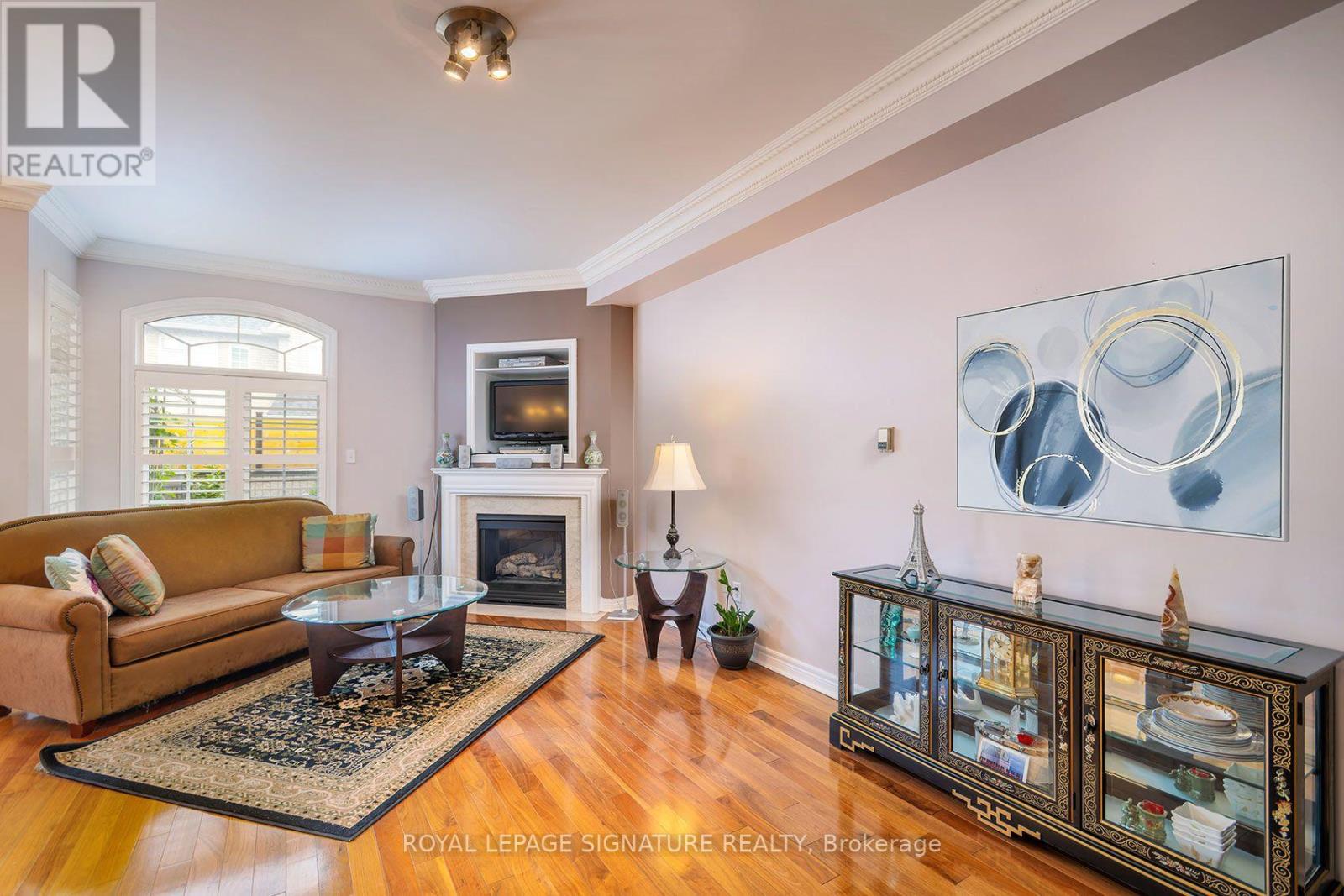 469 BRISTOL ROAD W - Image 6