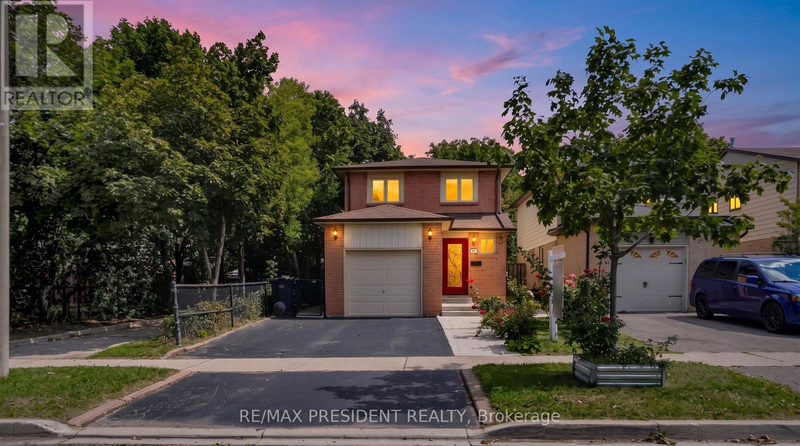 91 MARTINDALE CRESCENT - 1