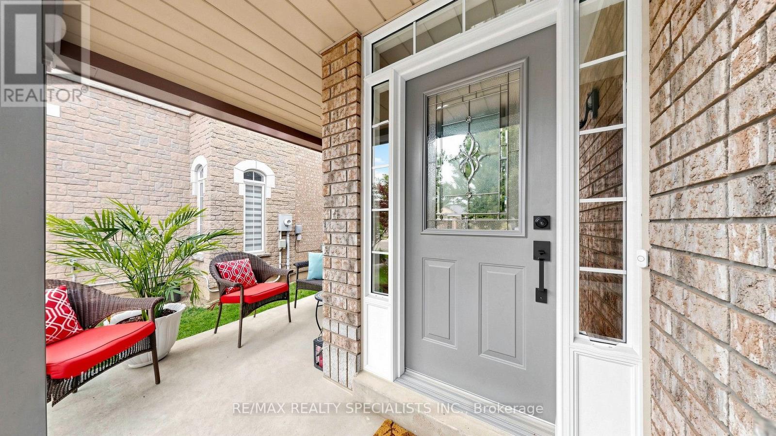 176 ROYAL VALLEY DRIVE - 6