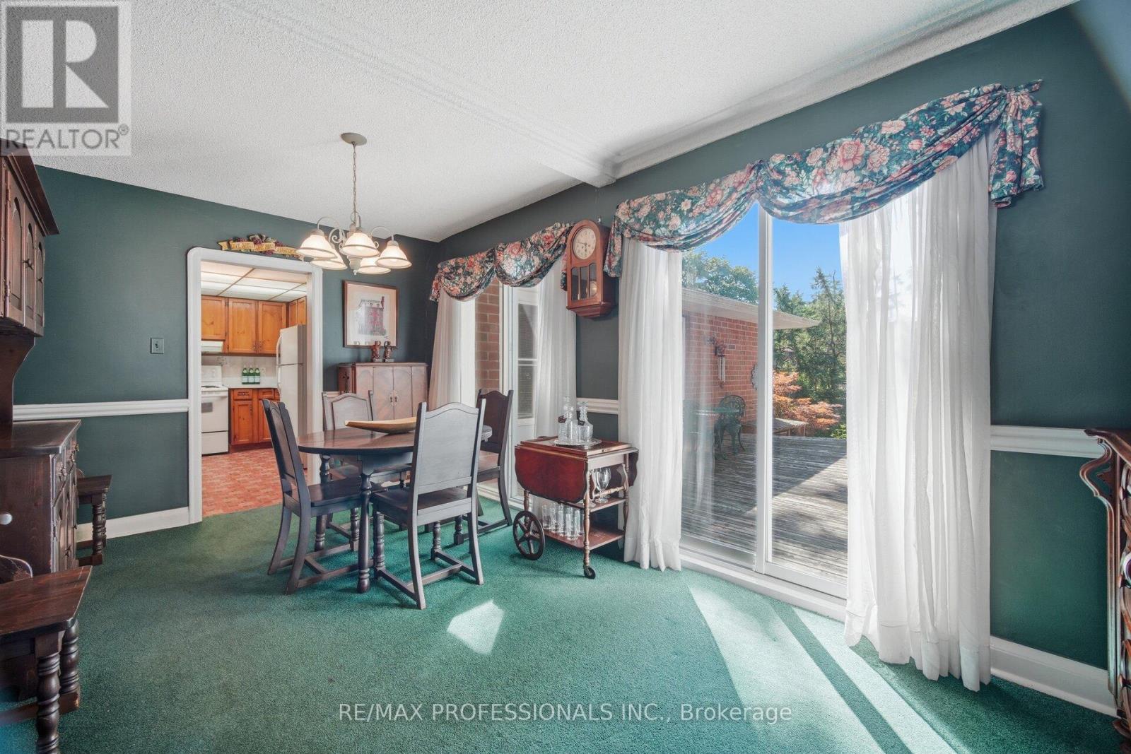 29 MATTICE ROAD - 12