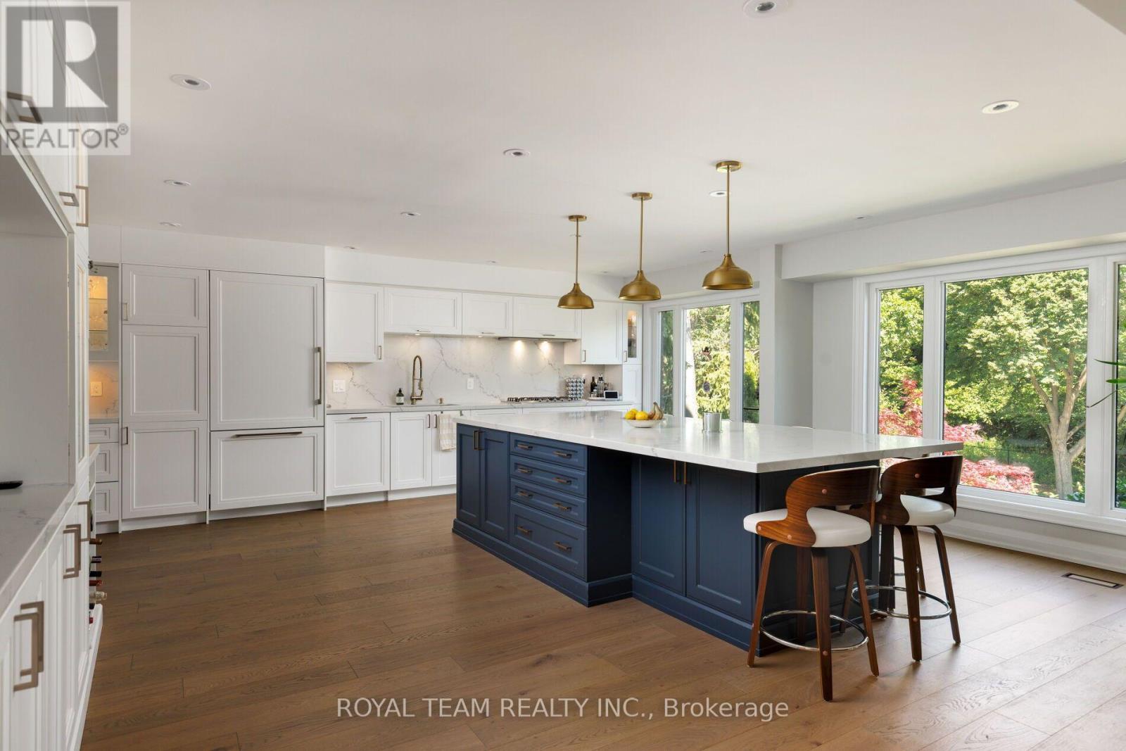 25 BEARWOOD DRIVE - 13