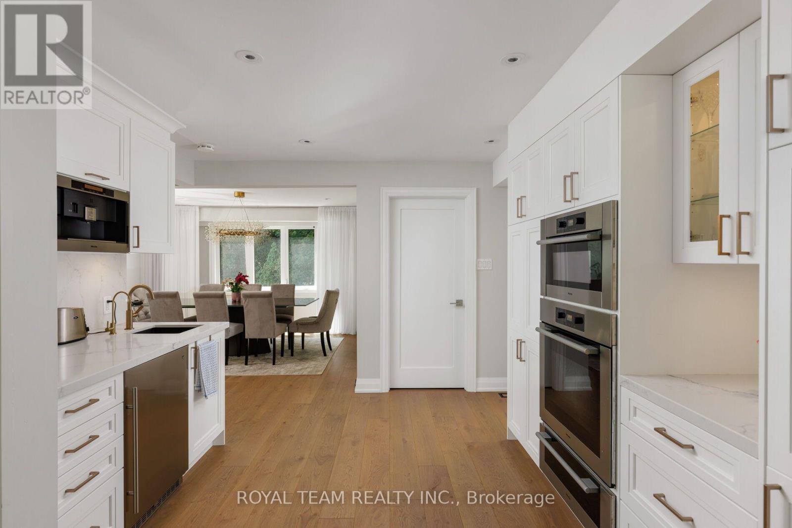 25 BEARWOOD DRIVE - 17