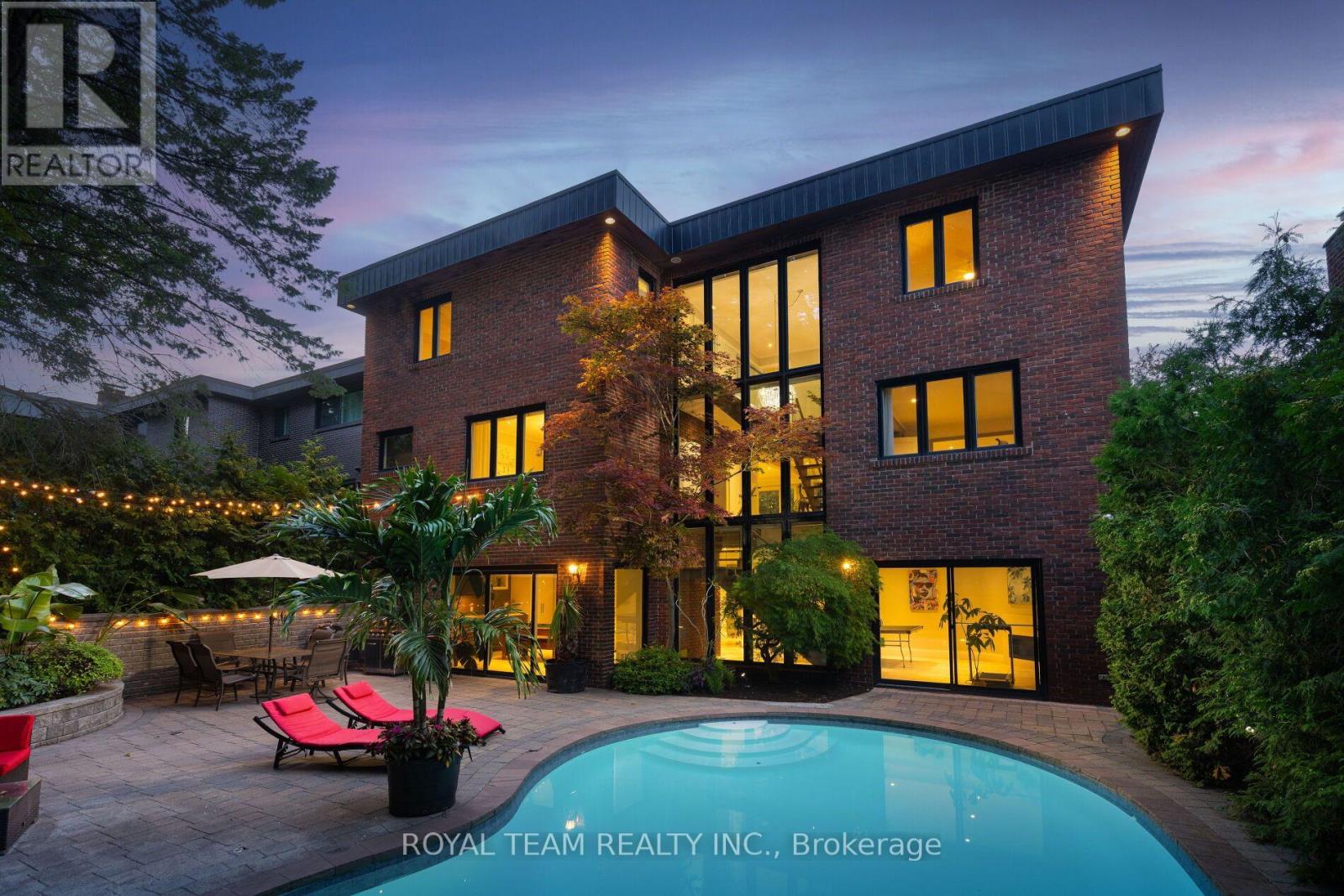 25 BEARWOOD DRIVE - 2