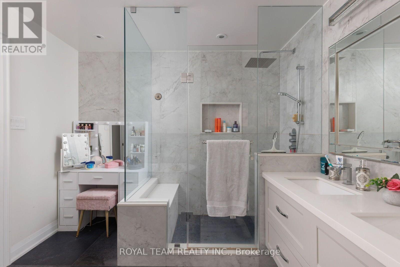 25 BEARWOOD DRIVE - 22