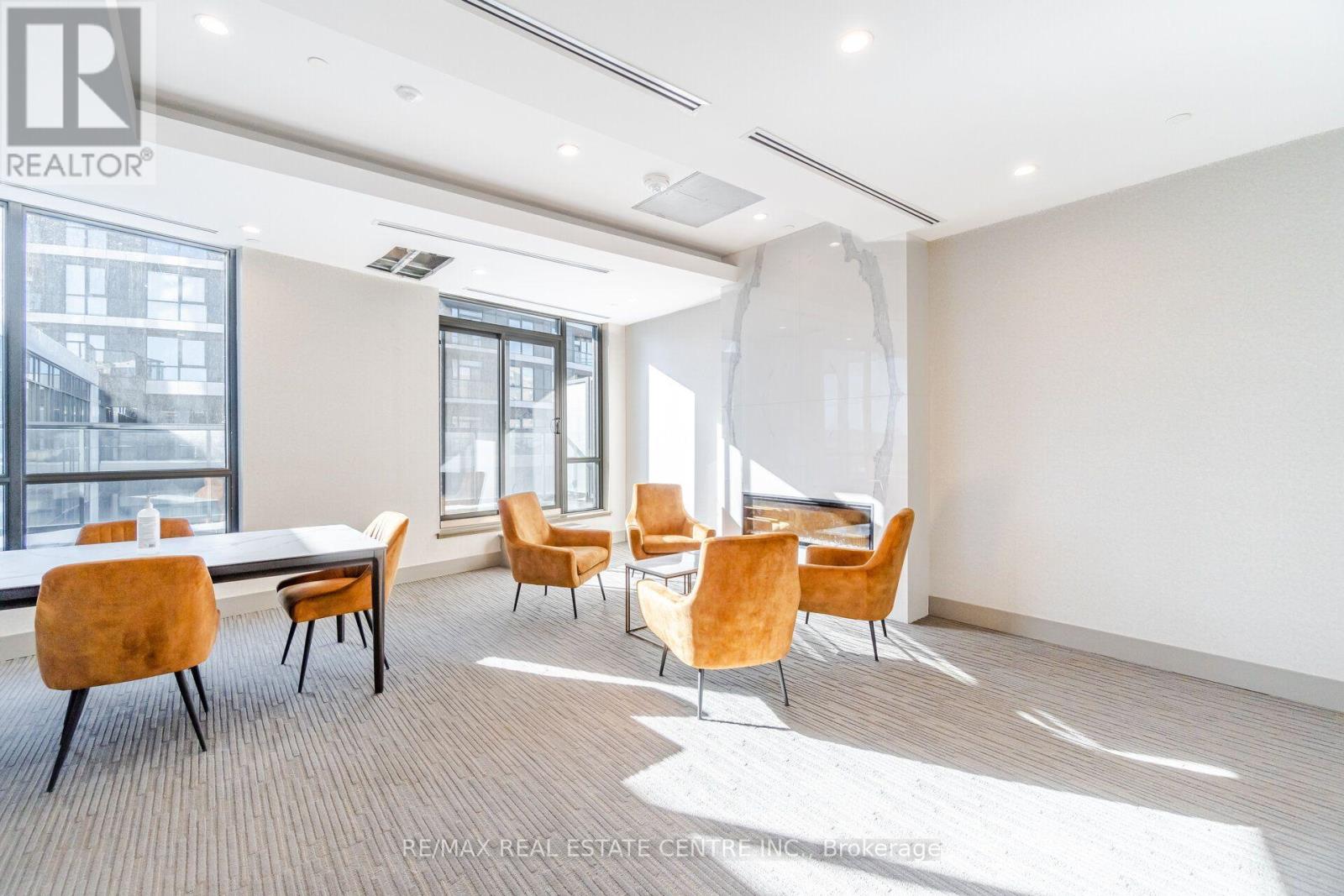 #2414 35 WATERGARDEN DRIVE - Image 35