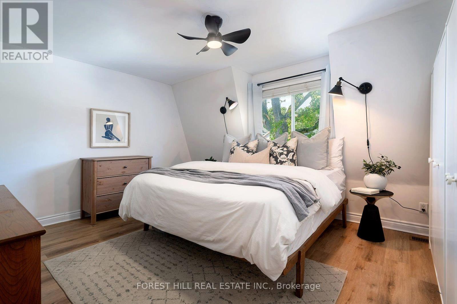 55 VANEVERY STREET - 19
