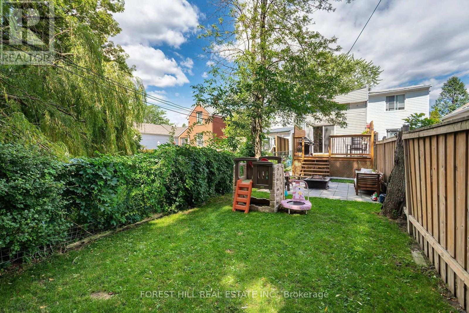 55 VANEVERY STREET - 34