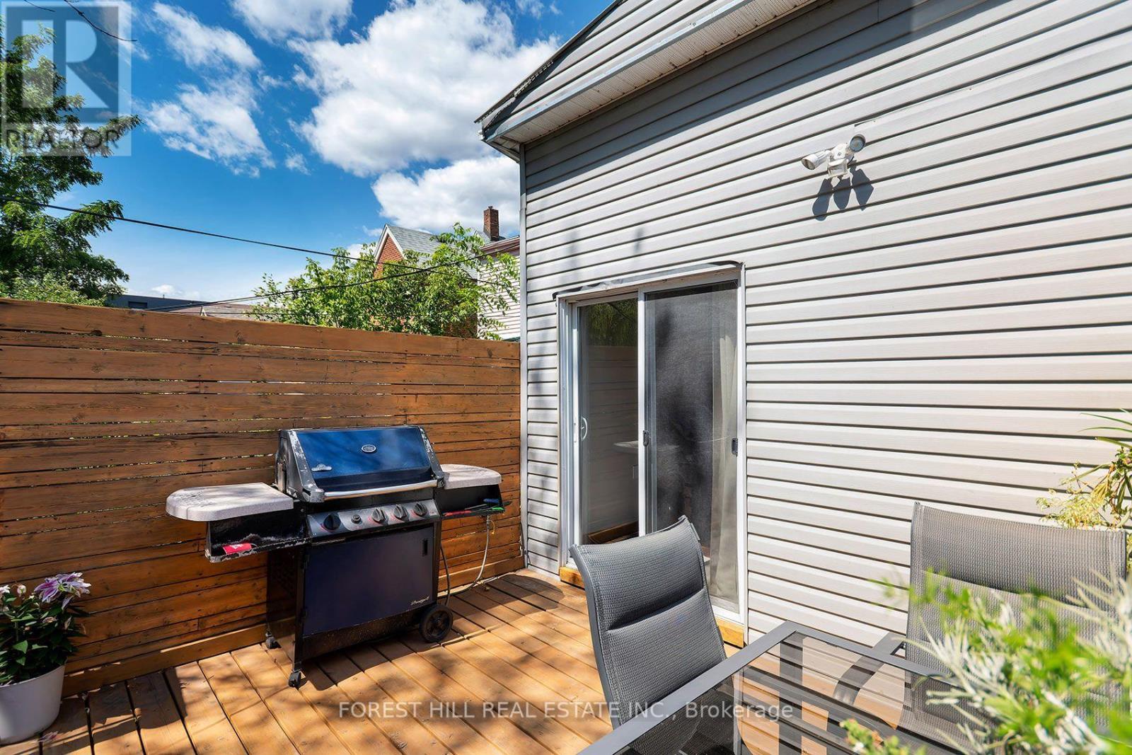55 VANEVERY STREET - Image 38