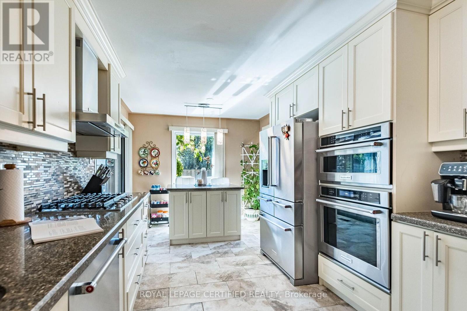 251 ELGIN DRIVE - 15