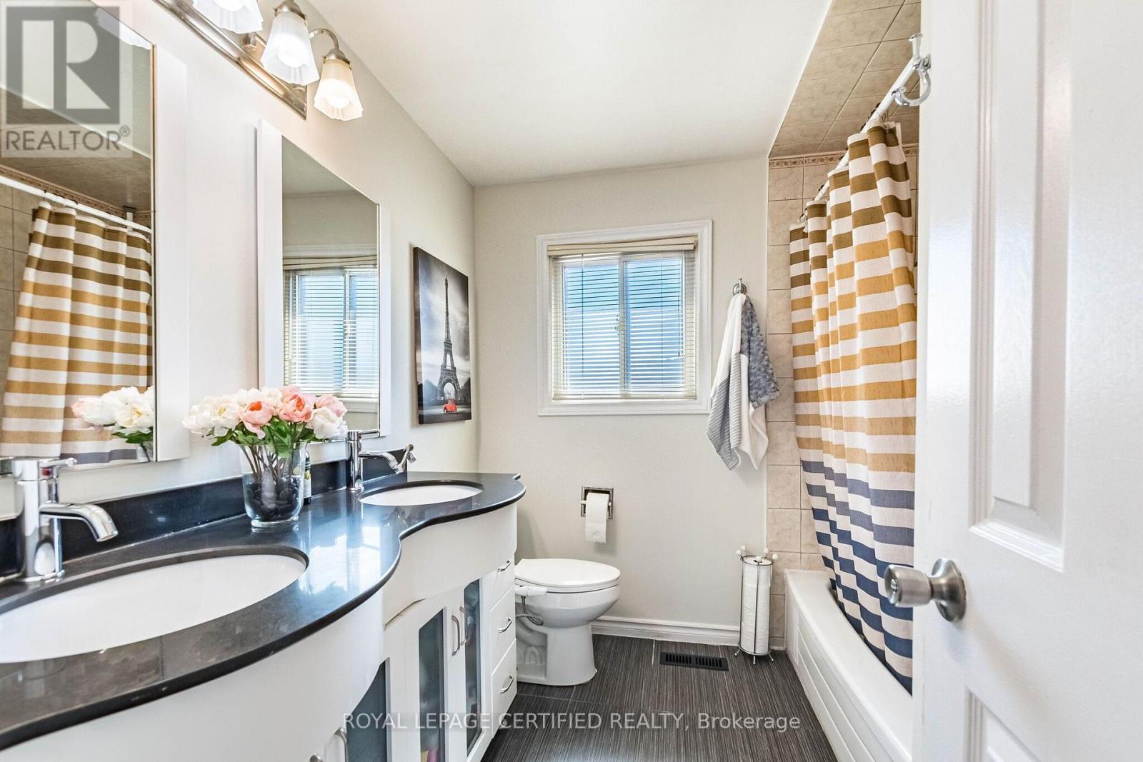 251 ELGIN DRIVE - 23