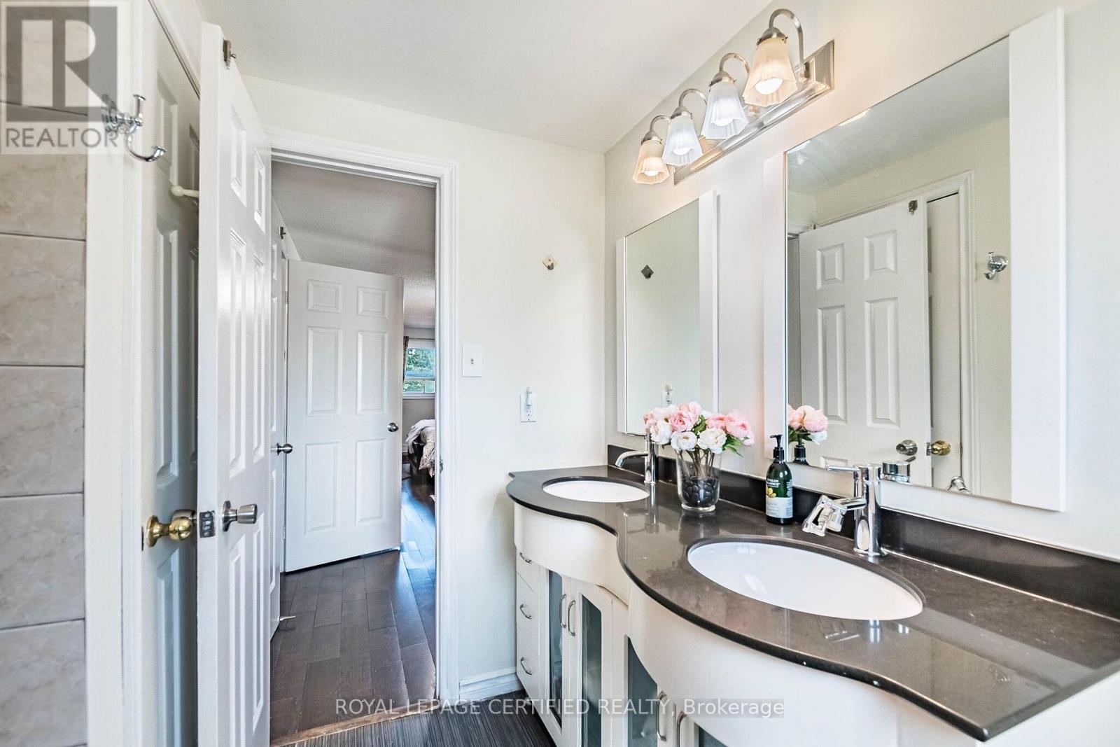 251 ELGIN DRIVE - 24