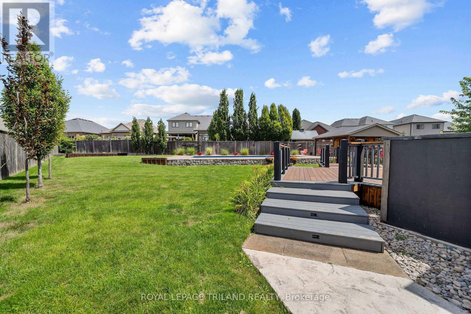 3194 PINCOMBE DRIVE - Image 36