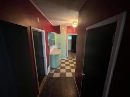 Living room - 396 Aberdeen Avenue, Winnipeg, MB R2W1V6 Photo 6