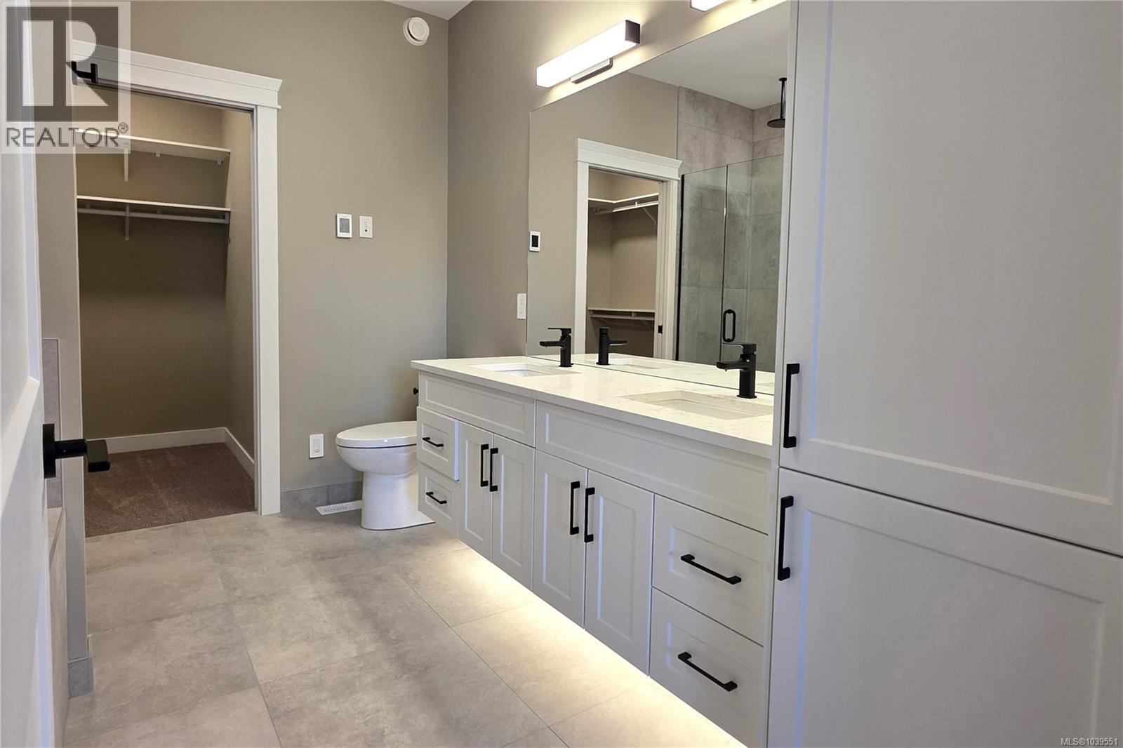 2 343 Arizona Dr, Campbell River