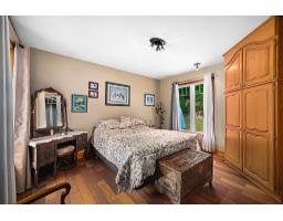 41 Ch. Maccreadie, Otter Lake, QC J0X2P0 Photo 17