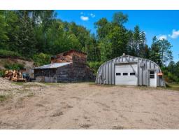 41 Ch. Maccreadie, Otter Lake, QC J0X2P0 Photo 18