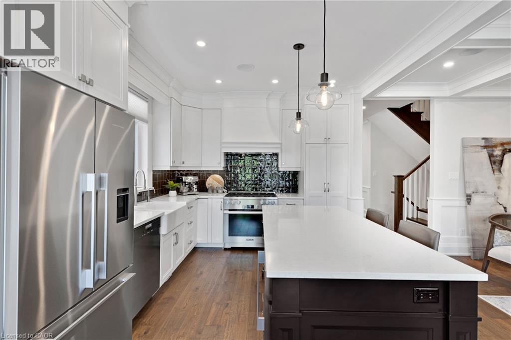 12 GEORGE Street - Image 11
