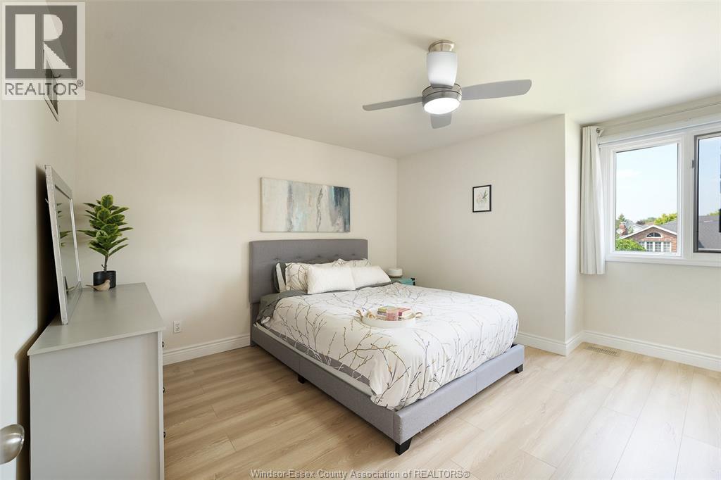 240 Gary AVENUE - Image 28