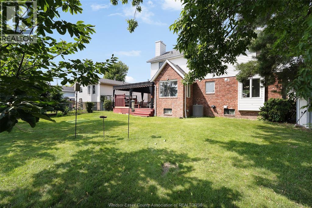 240 Gary AVENUE - Image 44