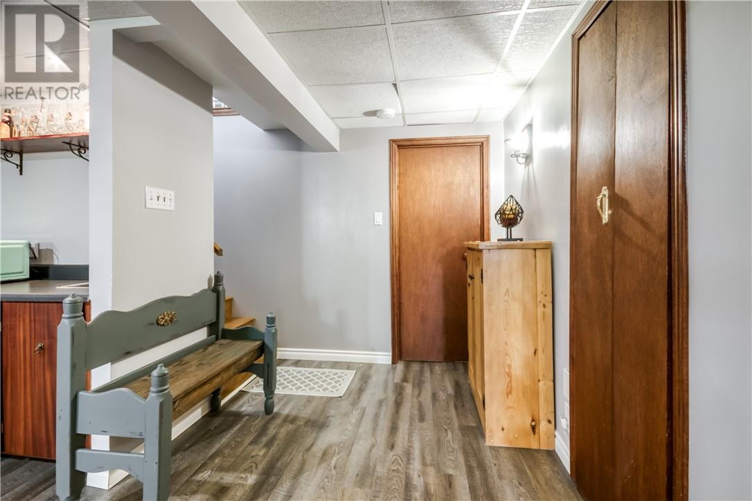 1035 Woodbine Avenue - Image 22
