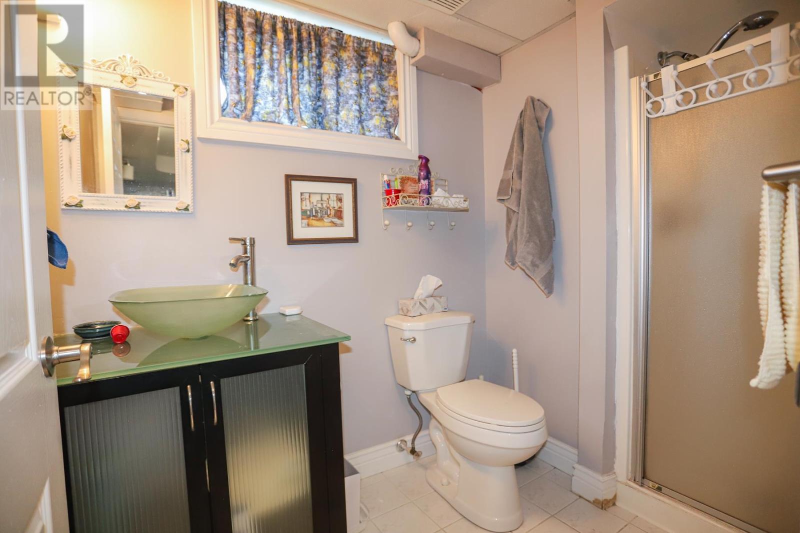 71 Dablon ST - 32