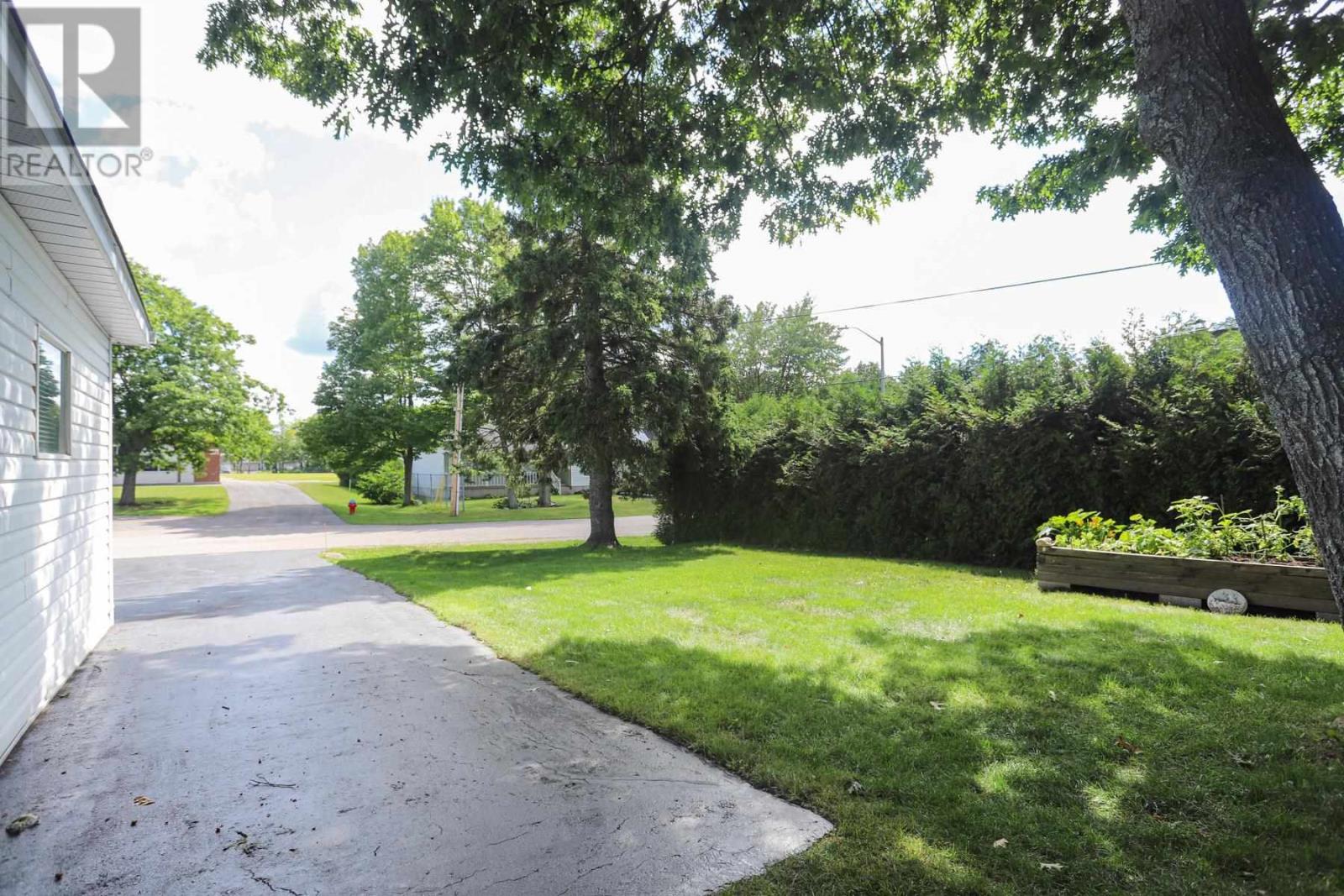 71 Dablon ST - Image 34
