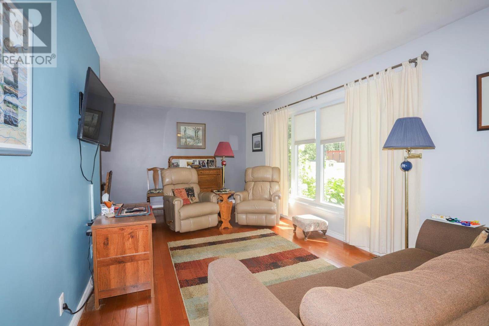71 Dablon ST - 5