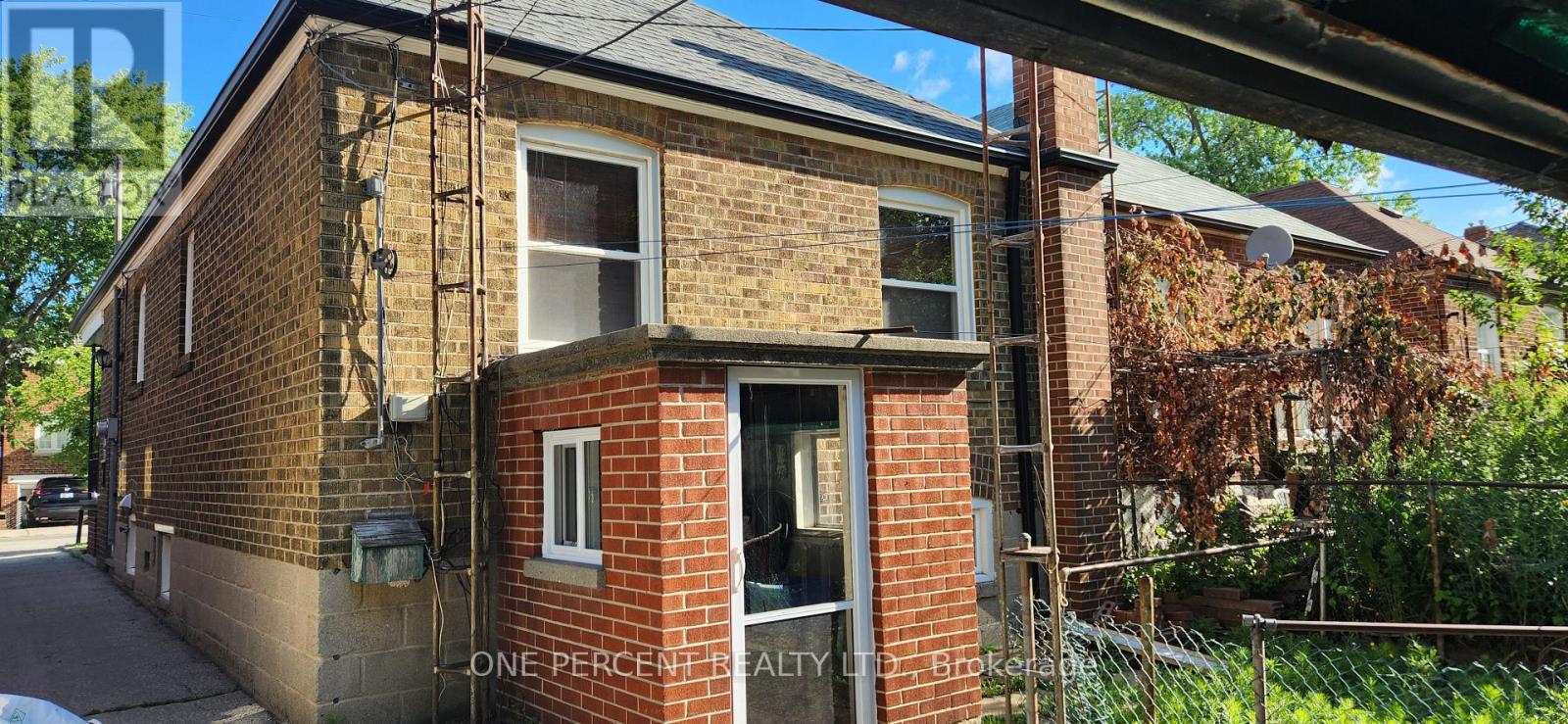 227 LIVINGSTONE AVENUE - Image 20