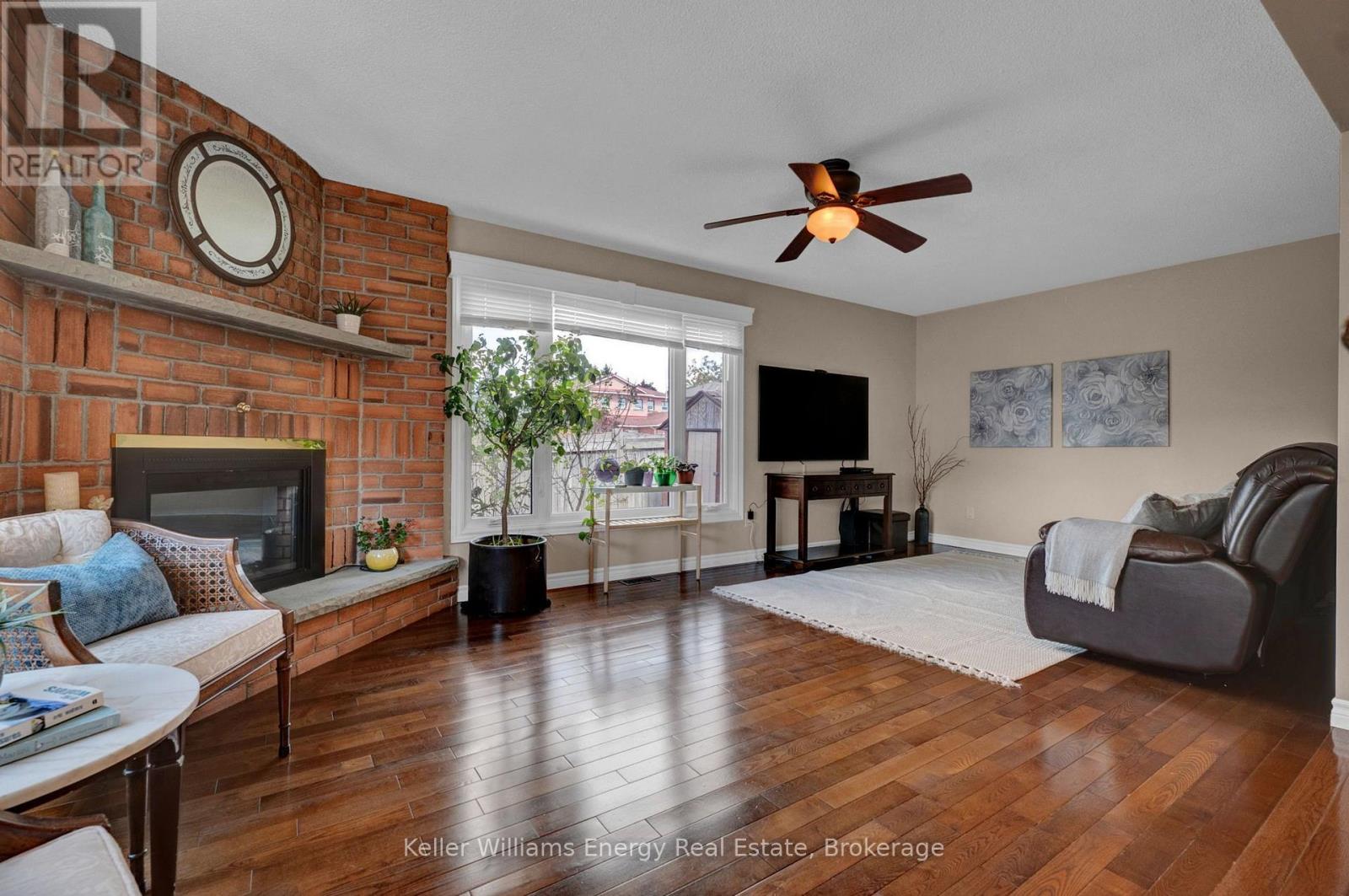 2 MURKAR CRESCENT - Image 21