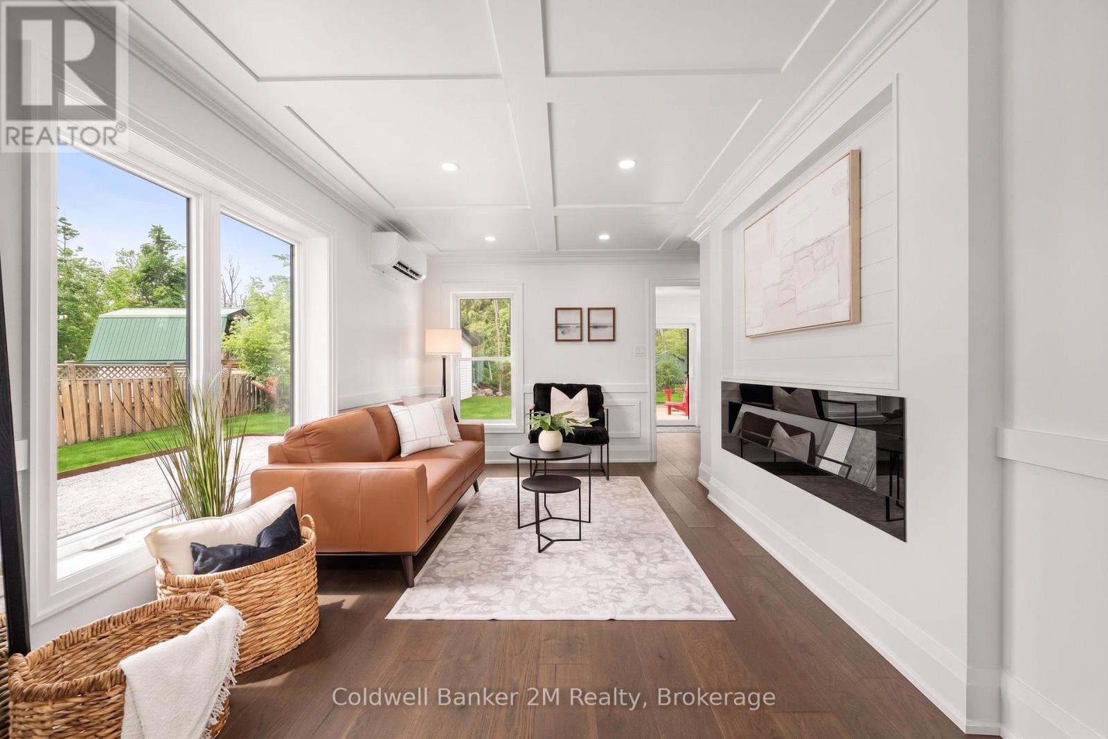 64 HEAD STREET - Image 19