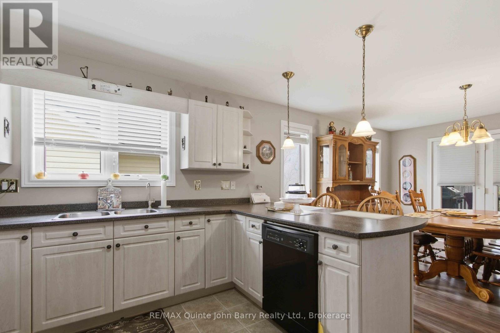 103 MILLS ROAD - Image 12