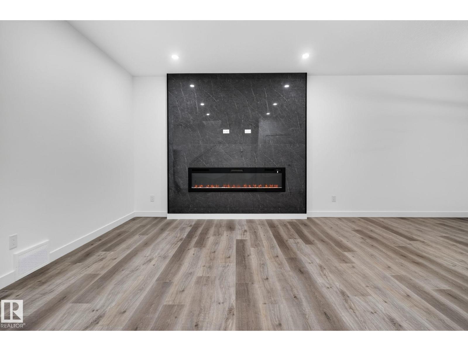 13 ENNS CT - Image 16