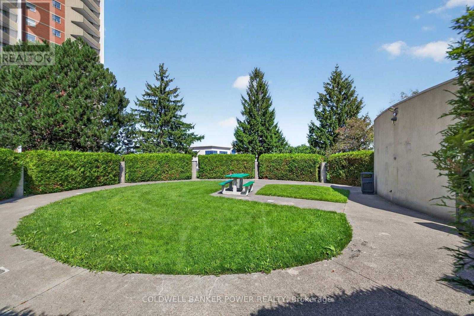 1 bedroom Single Family interior view, 205- 1103 Jalna Boulevard, London South (South X), Ontario