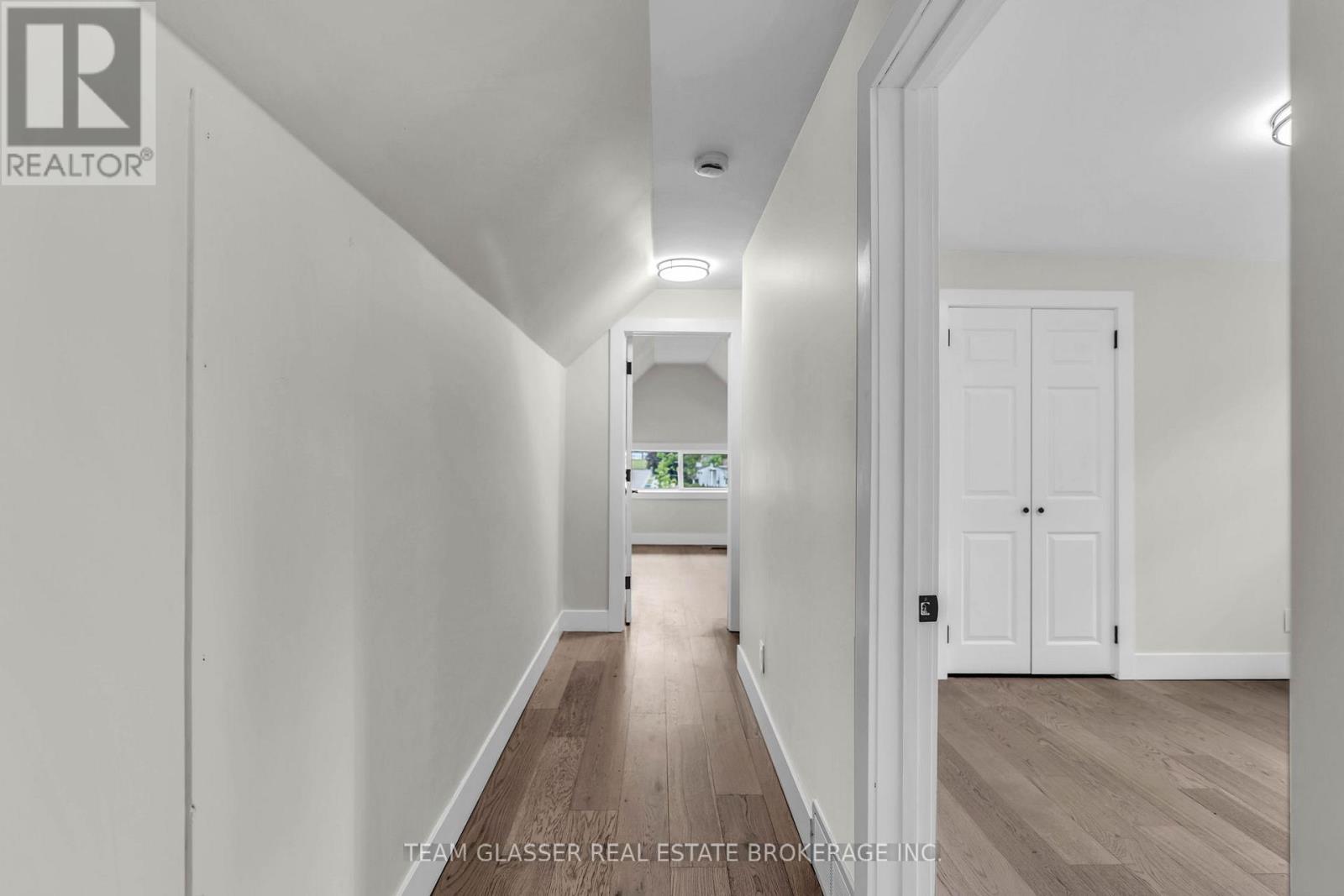89 ELM STREET - 16
