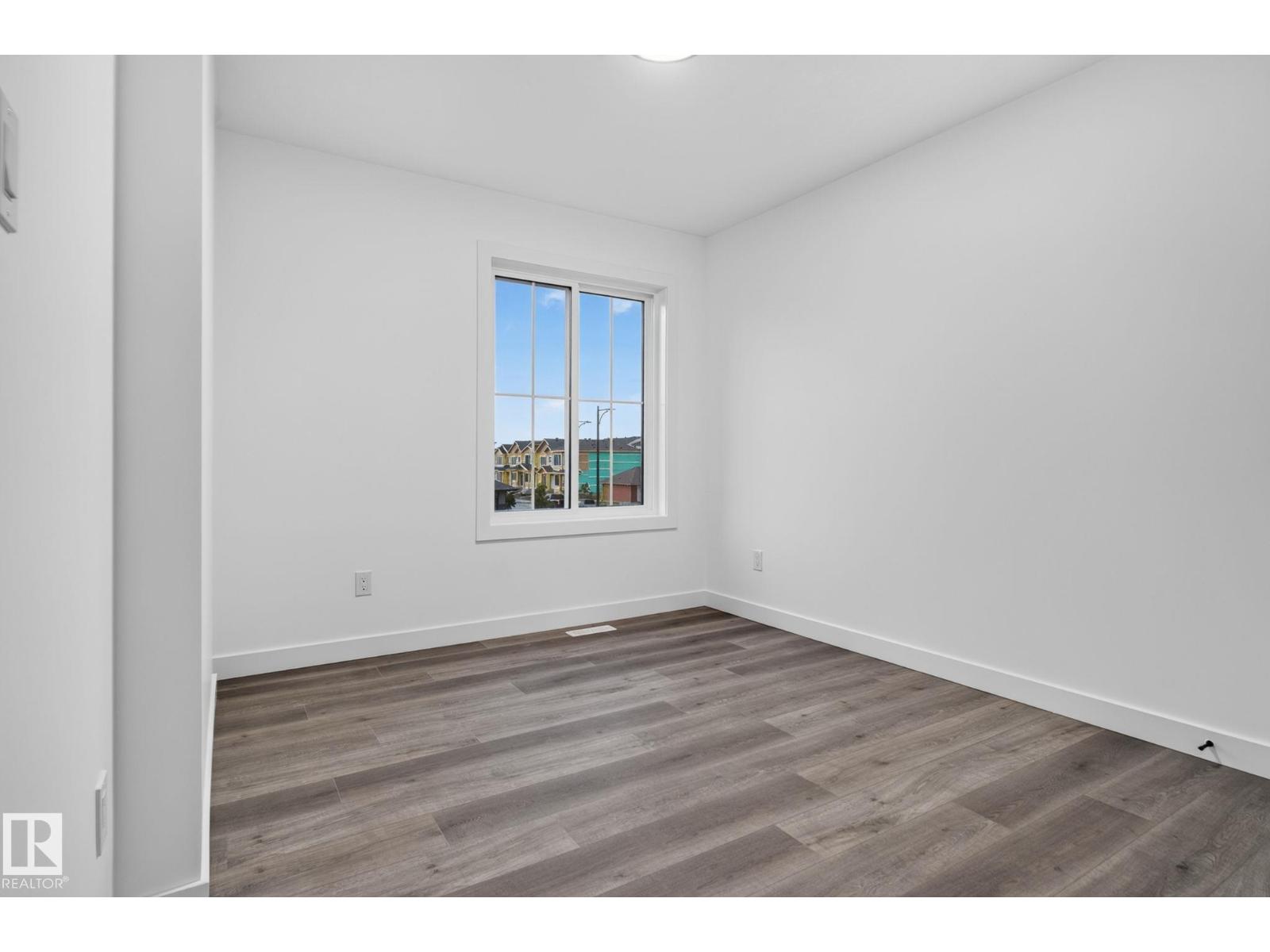 13 ENNS CT - Image 46
