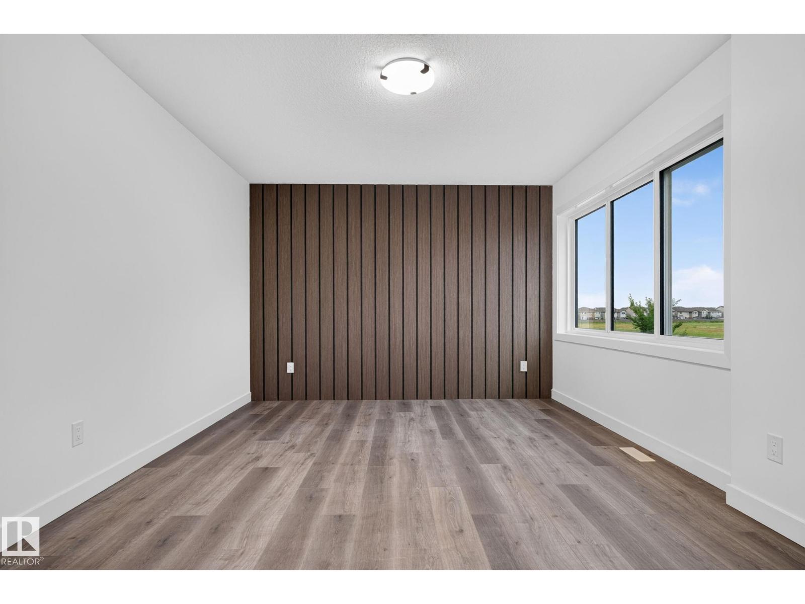 13 ENNS CT - Image 33