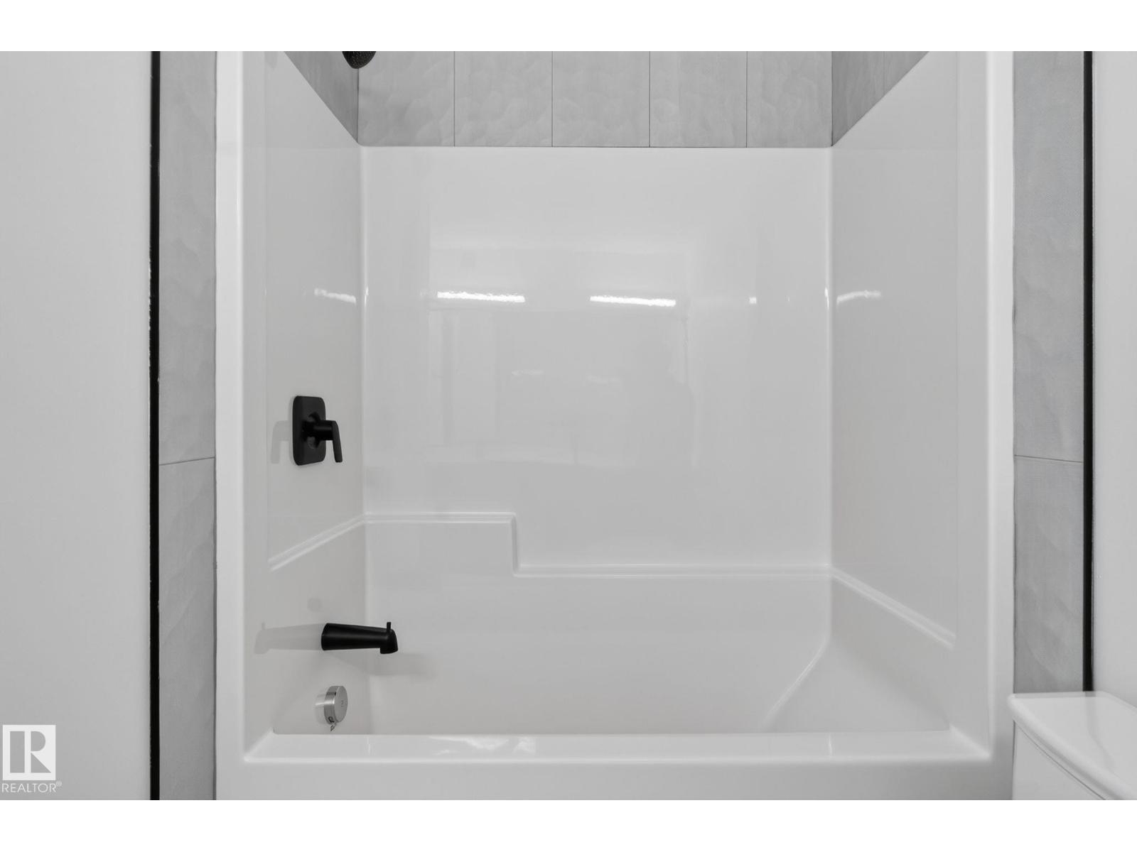 13 ENNS CT - Image 36